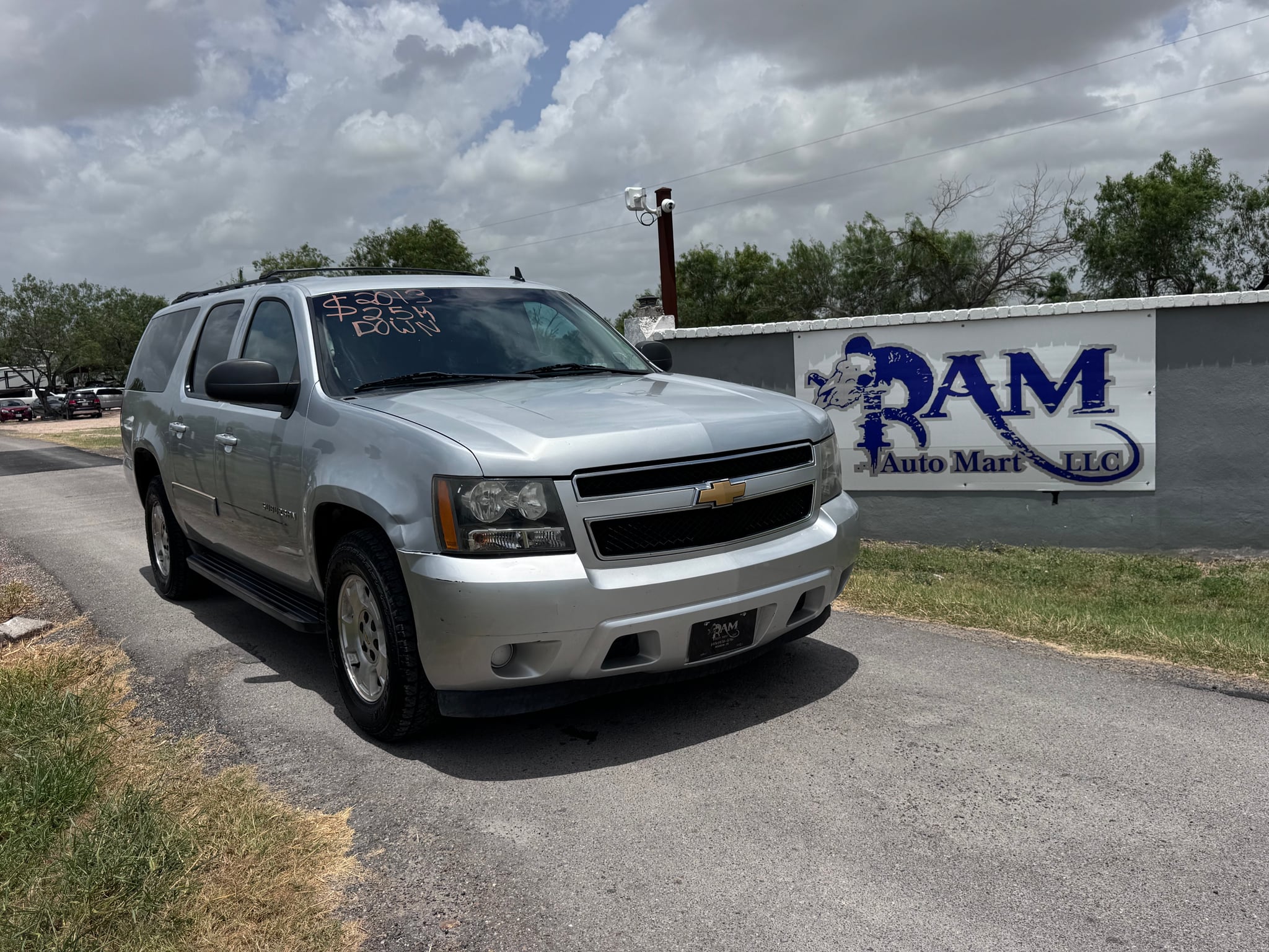 2013 Chevrolet Suburban LS